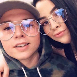 Meet your Posher, Tanner